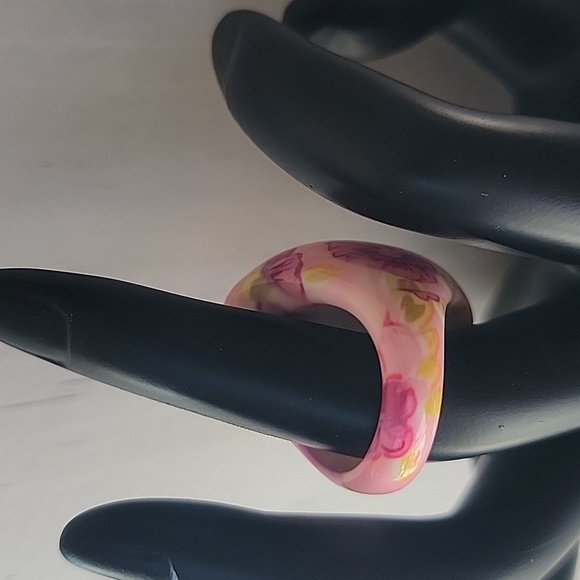 Chunky Flower Rings - Picture 3 of 4